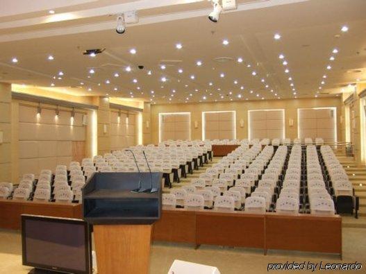 Garden City Hotel Csengtu Létesítmények fotó