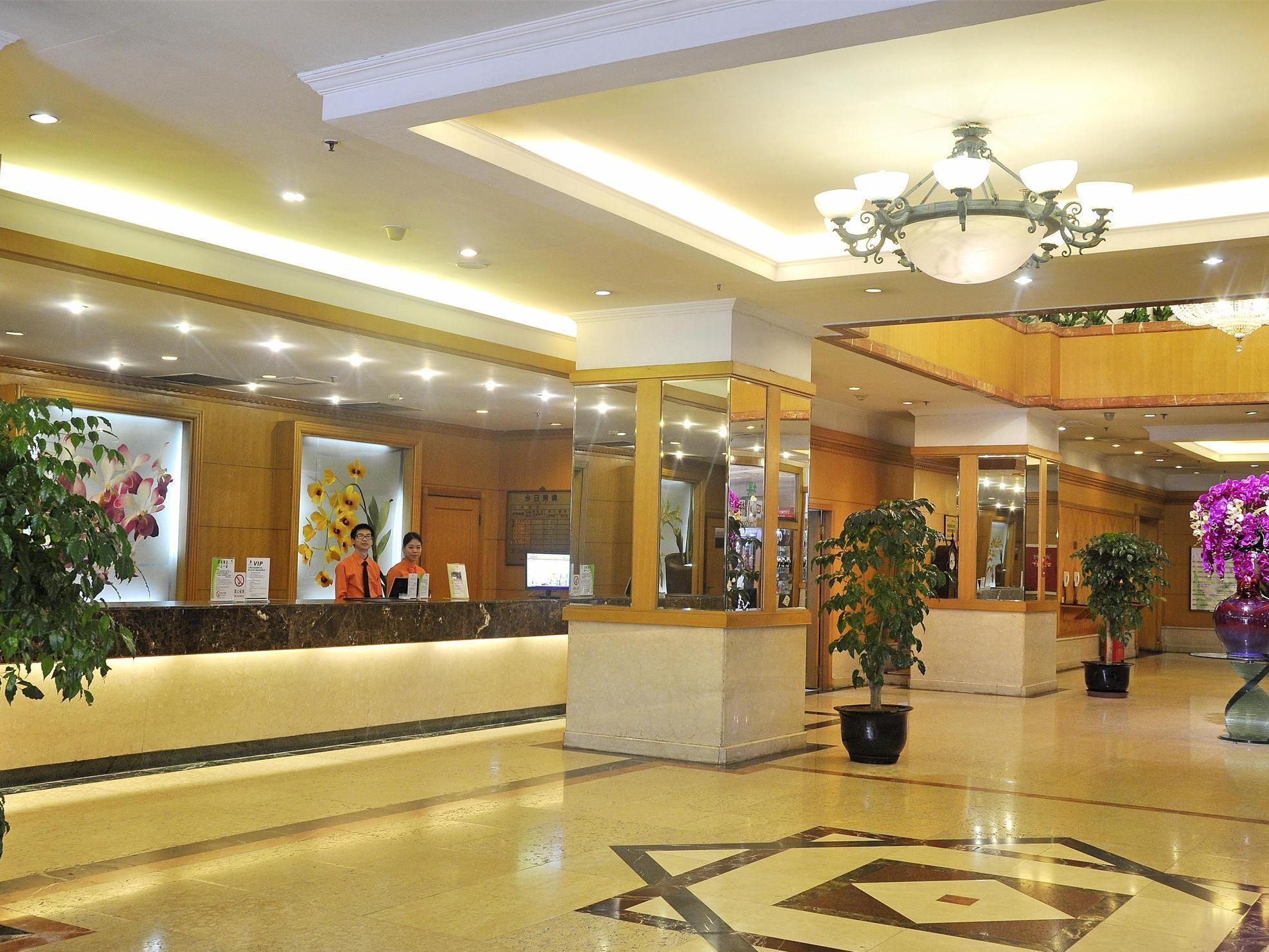 Garden City Hotel Csengtu Kültér fotó