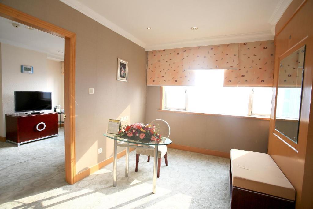 Garden City Hotel Csengtu Szoba fotó