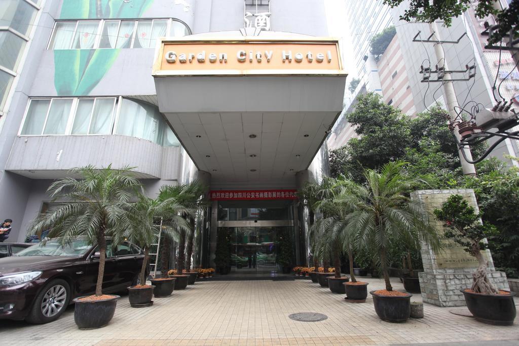 Garden City Hotel Csengtu Kültér fotó
