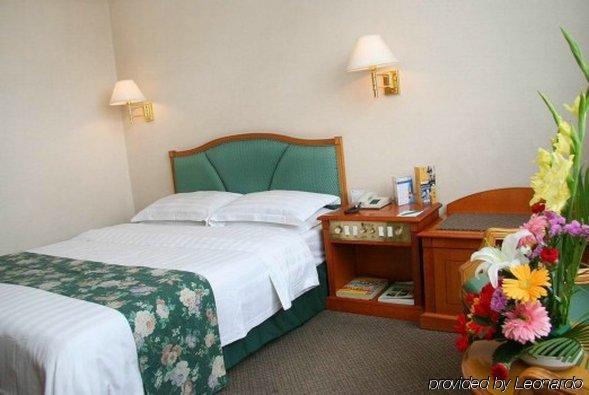 Garden City Hotel Csengtu Kültér fotó