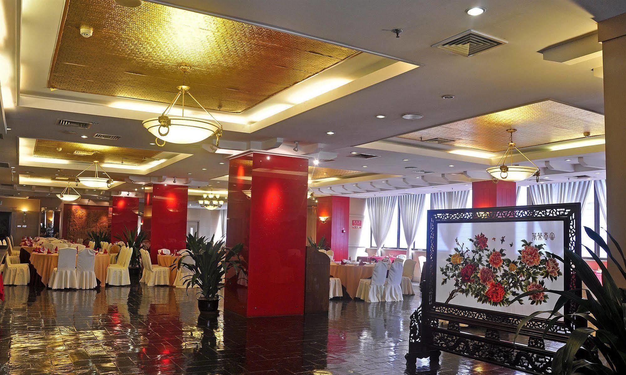 Garden City Hotel Csengtu Kültér fotó